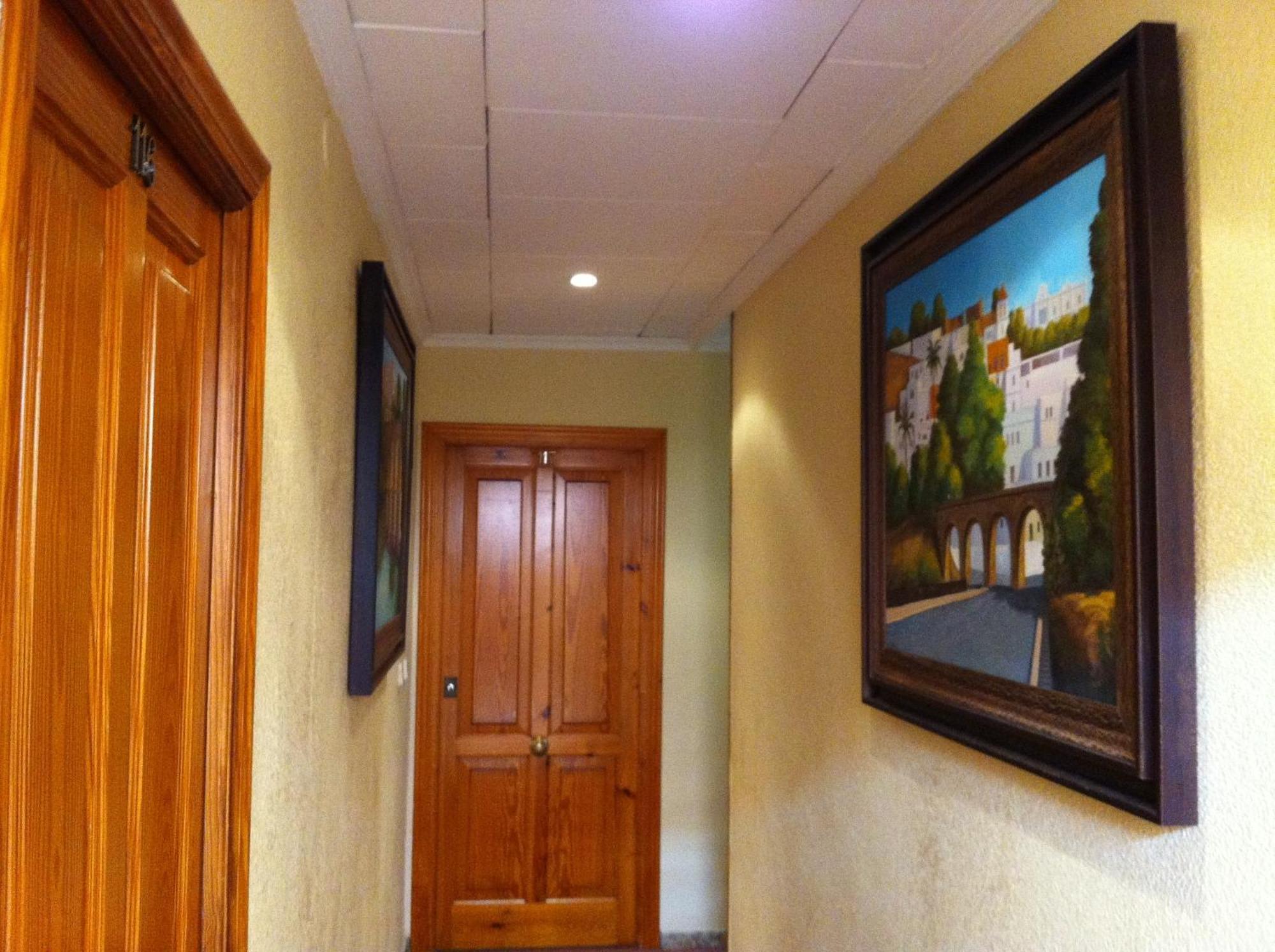 Hotel Sandra Alcala de Guadaira Luaran gambar