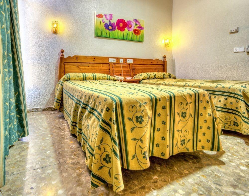 Hotel Sandra Alcala de Guadaira Luaran gambar